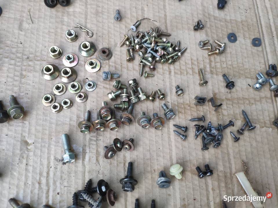 Śruby kołki mocowania zaślepki Civic Ej9 EK4 osobowe Części samochodowe Bielsko-Biała