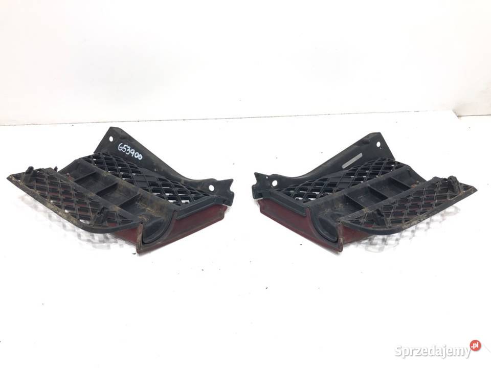 ATRAPA GRILL MITSUBISHI OUTLANDER I 0108 Karoseria