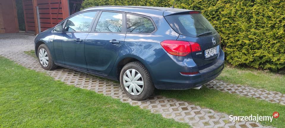 Opel Astra J 14 Turbo 120 Zarejestrowany w Polsce Rzeszów
