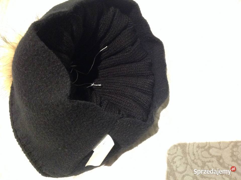 Czapka Czarna Damska z Jenotem Naturalnym LA Nowa Sól