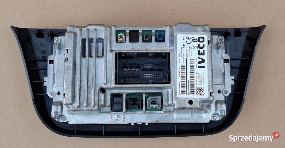IVECO DAILY 19 RADIO NAWIGACJA WYŚWIETLACZ Nawigacje fabryczne Części samochodowe sprzedam