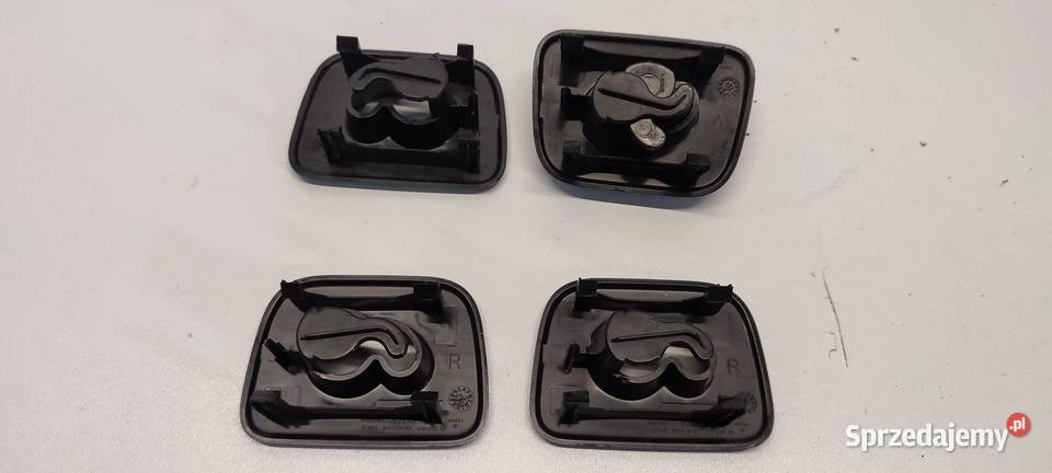 VOLVO XC40 MOCOWANIE SIATKI KOMPLET 31672282 osobowe dolnośląskie