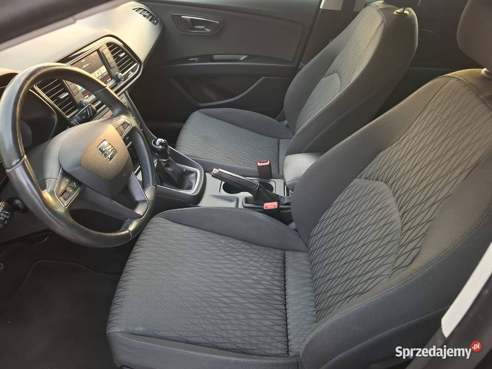 Seat Leon 14125Serwis ASONawiBezwypadek 100 świętokrzyskie