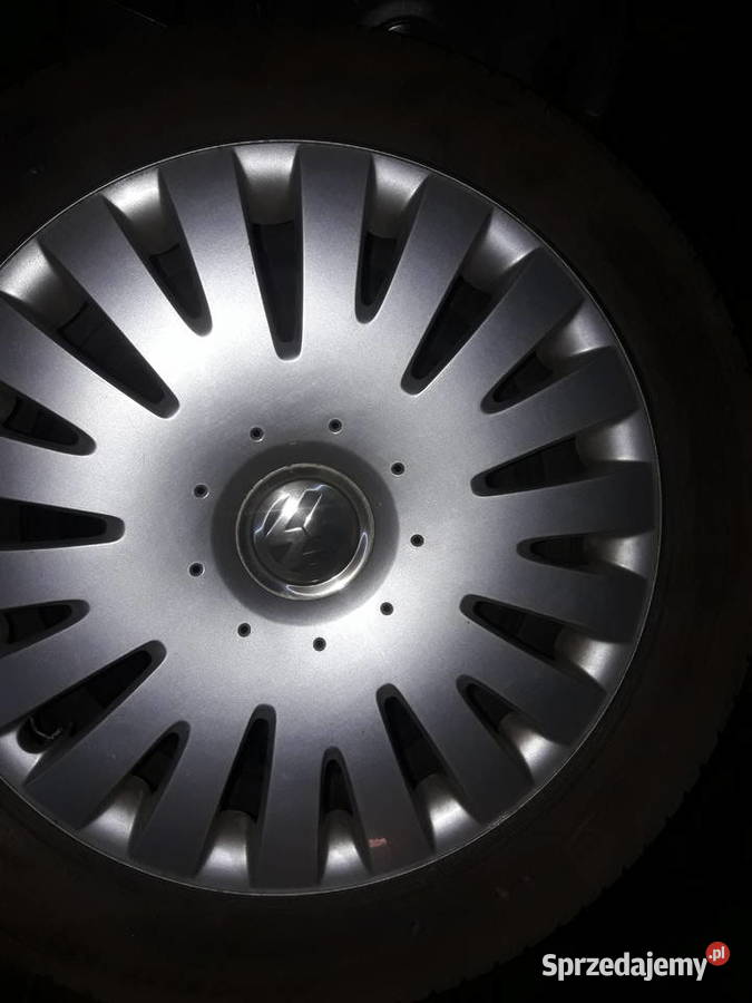 Nowe Kołpaki VW Golf 7 Passat B7 16HYUNDAI14OPEL Rok produkcji 2017 Ozorków