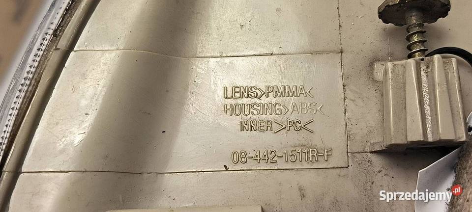 KIERUNKOWSKAZ PRAWY OPEL ASTRA F Lipno