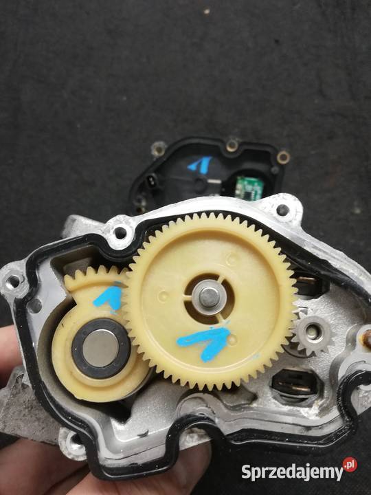 Scenic II Megane II Suzuki zawór egr 19 dci 130 Silniki i osprzęt wielkopolskie