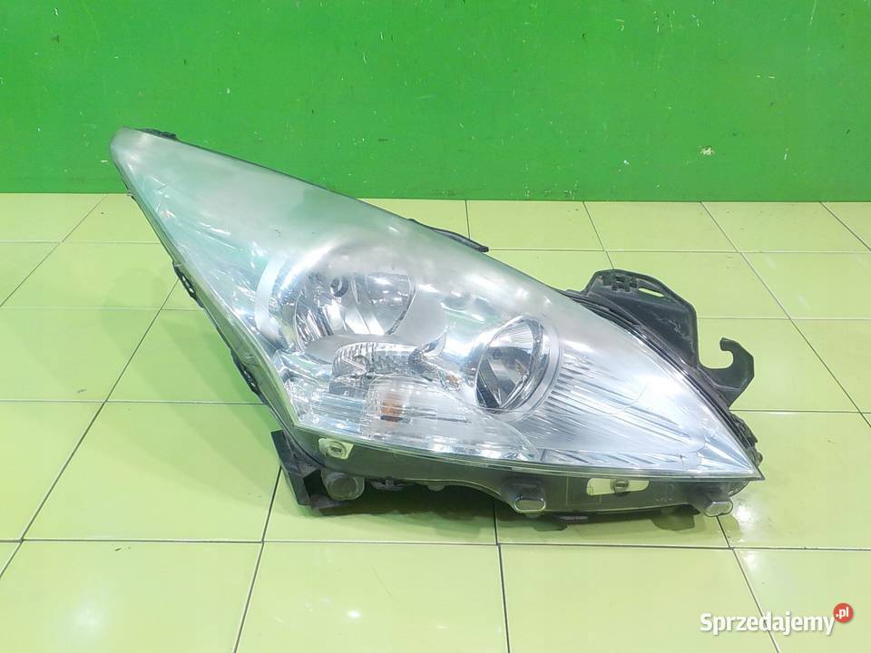 PEUGEOT 5008 I 16 EHDI 12r 5D lampa prawa przod mazowieckie