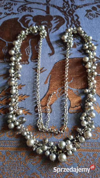 DŁUGI SREBRZONY ŁAŃCUSZEK Z KORALIKAMI Piła sprzedam