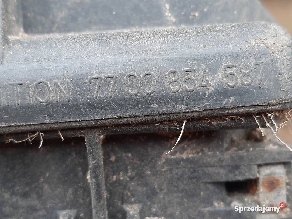 Renault Safrane I 22 obudowa filtra powietrza sprzedam