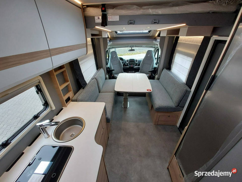 samochody kempingowe Dethleffs Just Camp T6762 Gaj