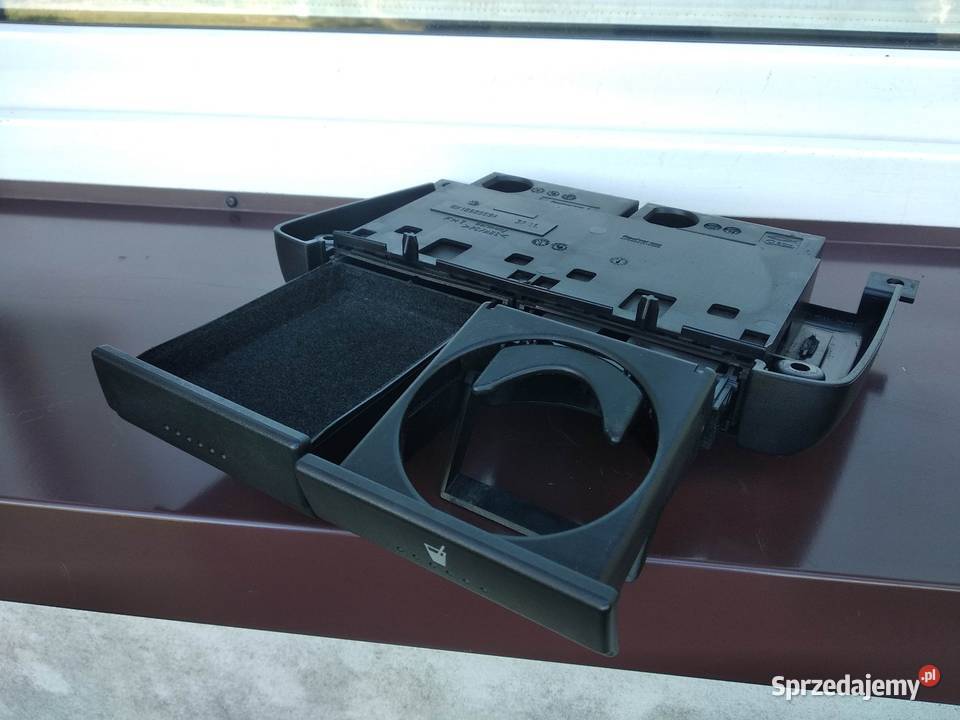 VW Polo 6N LIFT FL 6N2 uchwyt na kubek napój Sieradz sprzedam
