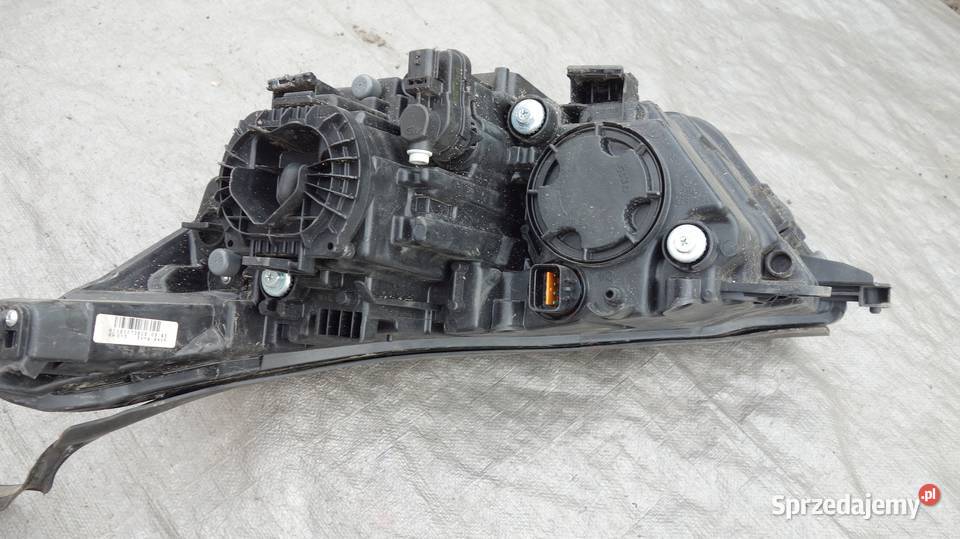 REFLEKTOR PRAWY LAMPA PRAWA PRZÓD SSANGYONG Części samochodowe