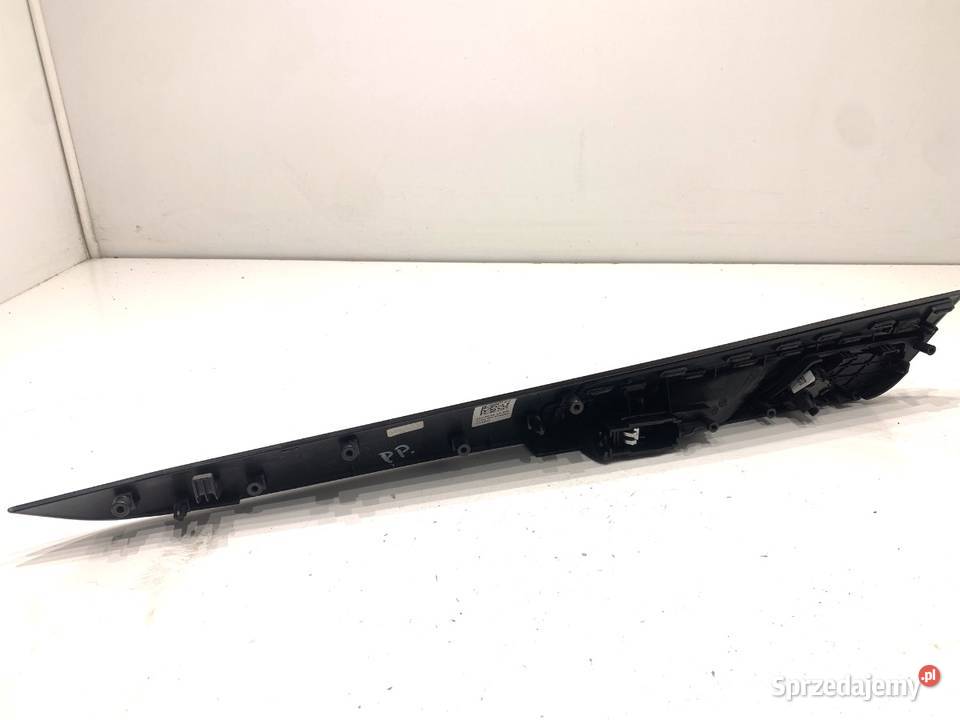 KLAMKA WEWNĘTRZNA PRAWY PRZÓD BMW F16 SUV 1419