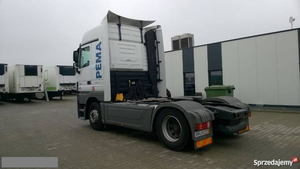 Mercedes 2012 Samochody ciężarowe Komorniki