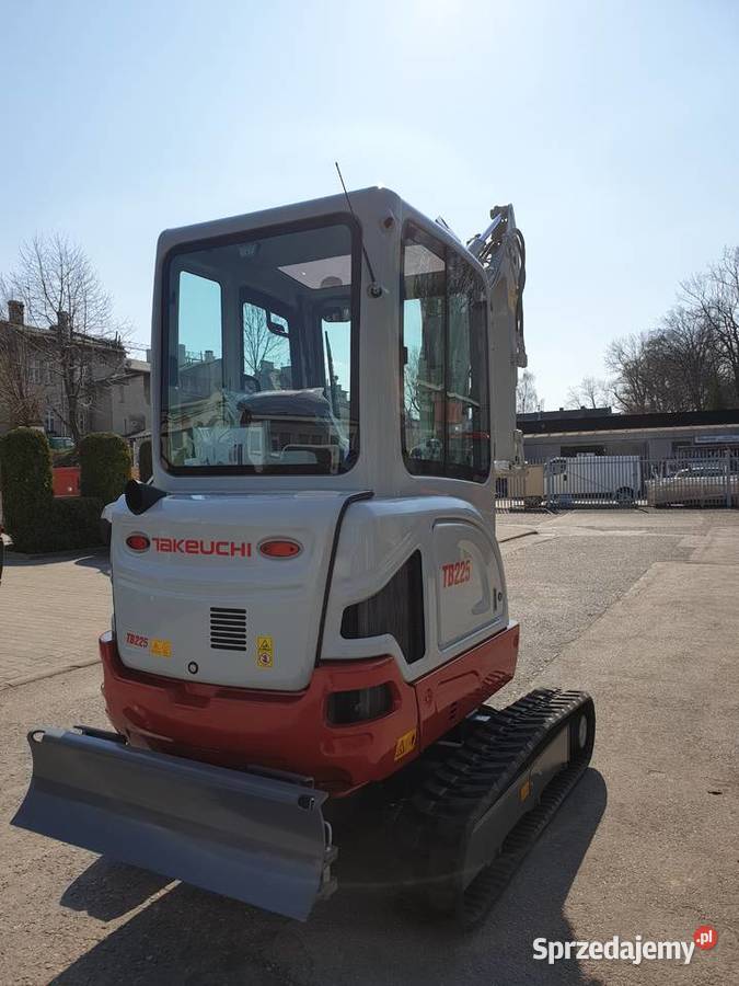 Minikoparka Takeuchi TB225 NOWA z łyżkami śląskie