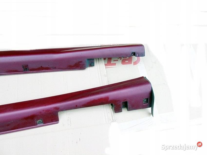 Listwy nakładki progowe Nissan Almera Tino 2002