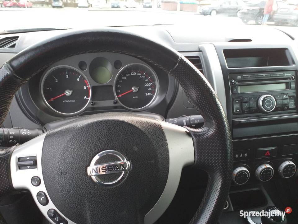 Nissan Xtrail 4x4 hak Chełm Lublin elektryczne lusterka