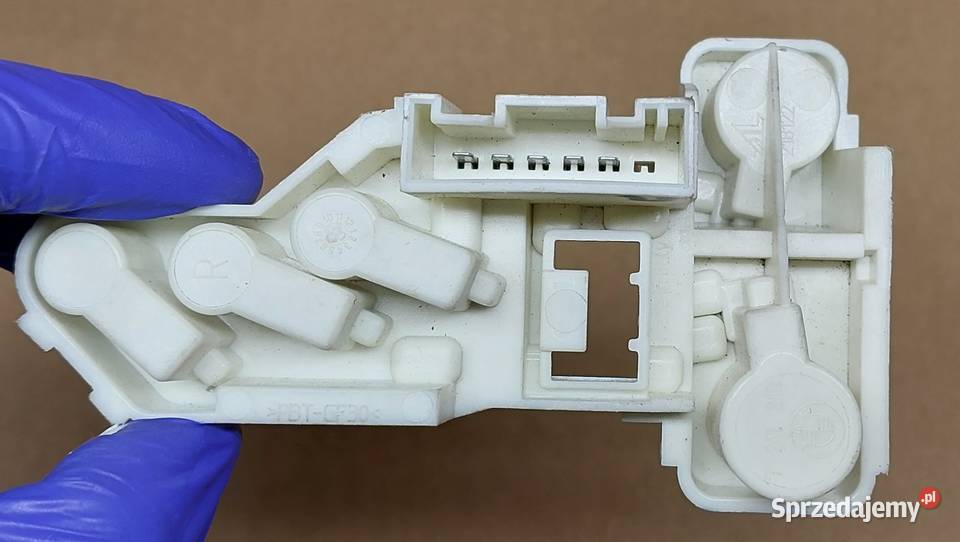 WKŁAD LAMPY PRAWEJ TYŁ BMW 3 E91 LIFT KOMBI