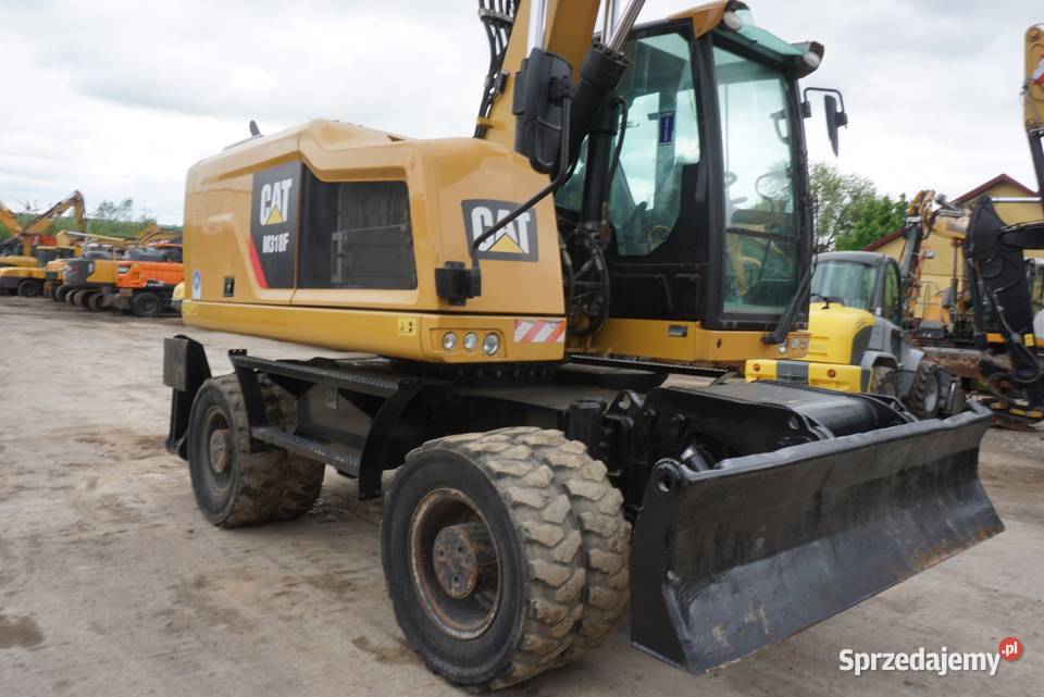 Koparka kołowa CAT M 318 F 2016 Jeziorko