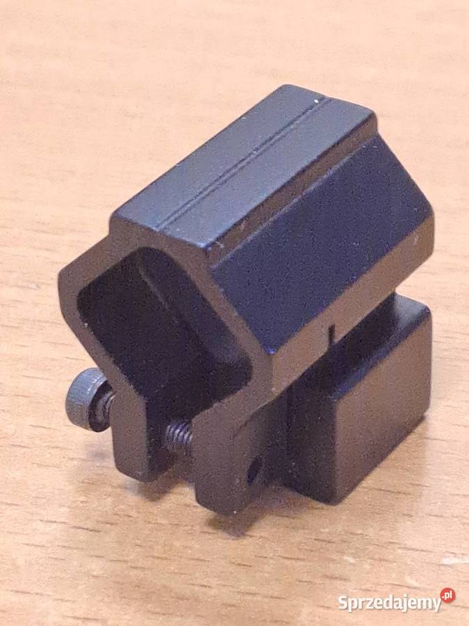 Wielofunkcyjny uchwyt do mocowania latarki na Łódź sprzedam