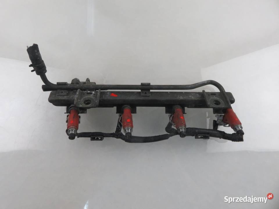 LISTWA WTRYSKOWA SUZUKI BALENO 13 i 16V G13BB małopolskie