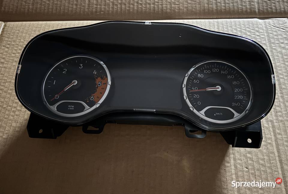 JEEP RENEGADE LICZNIK ZEGAR 735651729 EUROPA Liczniki i zegary Kłodzko