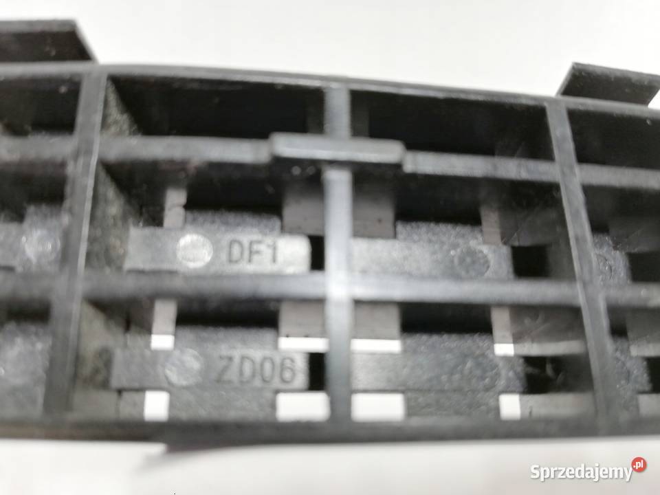 ŚLIZG ZDERZAKA TYŁ LEWY HONDA JAZZ II osobowe Nowy Tomyśl sprzedam