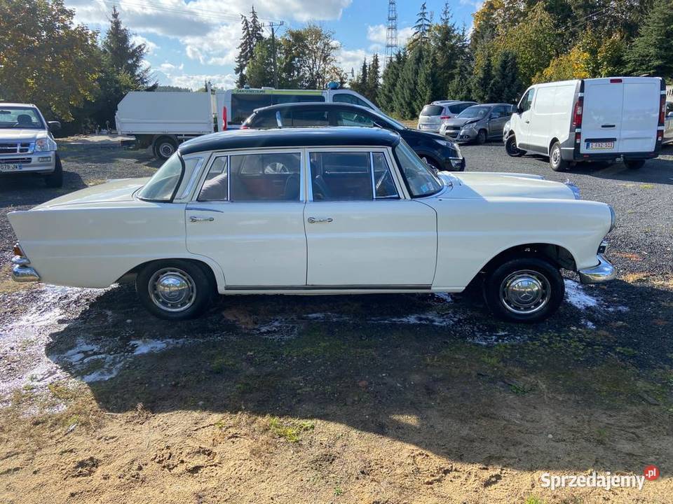 Mercedes Benz W110 Diesel 1967 Chodzież