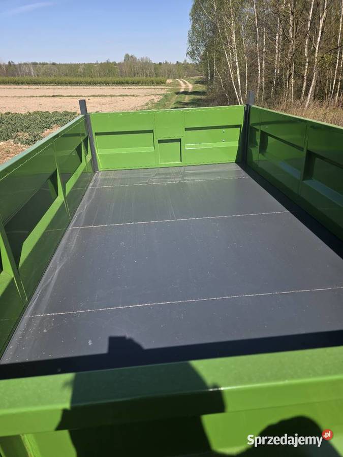 Przyczepa rolnicza wywrotka kiper jednoosiowa świętokrzyskie