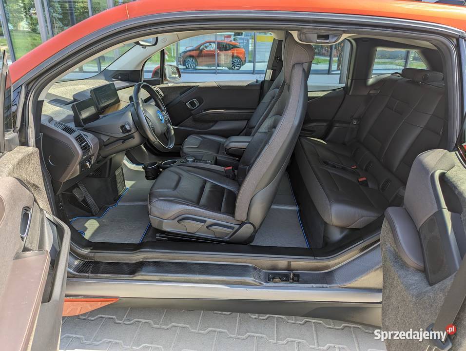 BMW i3 elektryczny BOGATA WERSJA nowe opony nowe elektryczne szyby Motoryzacja Rzeszów sprzedam