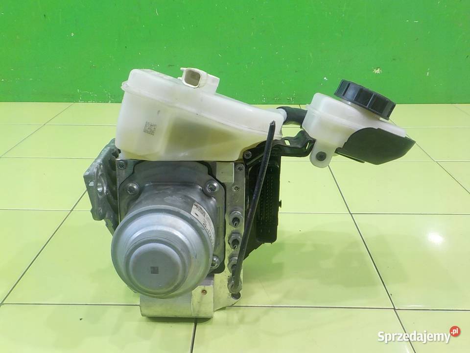 VOLVO V90 LIFT 20 T6 AUT 21r KOMBI pompa ABS Suków