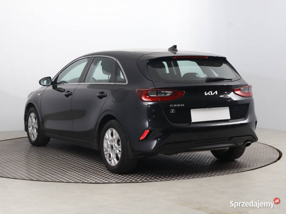 Kia Ceed 10 TGDI wielofunkcyjna kierownica Bielany Wrocławskie sprzedam