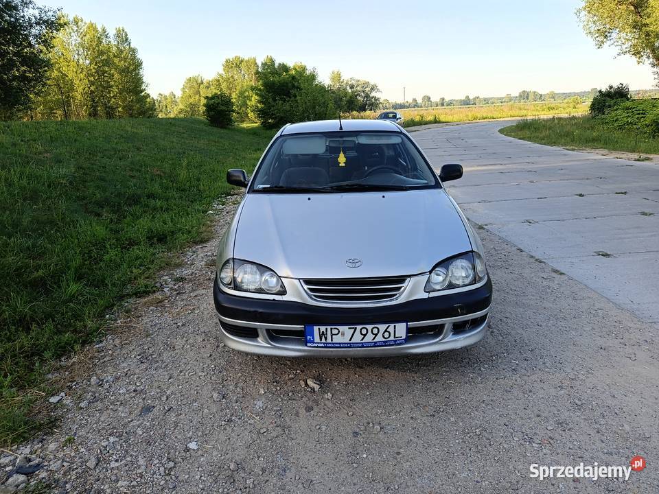 Toyota Avensis 18 gaz LPG długie opłaty benzyna+LPG Płock