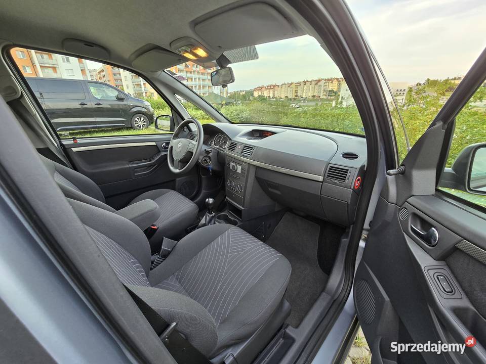 Opel Merivaładnaniski przebiegklimamało manualna Rzeszów