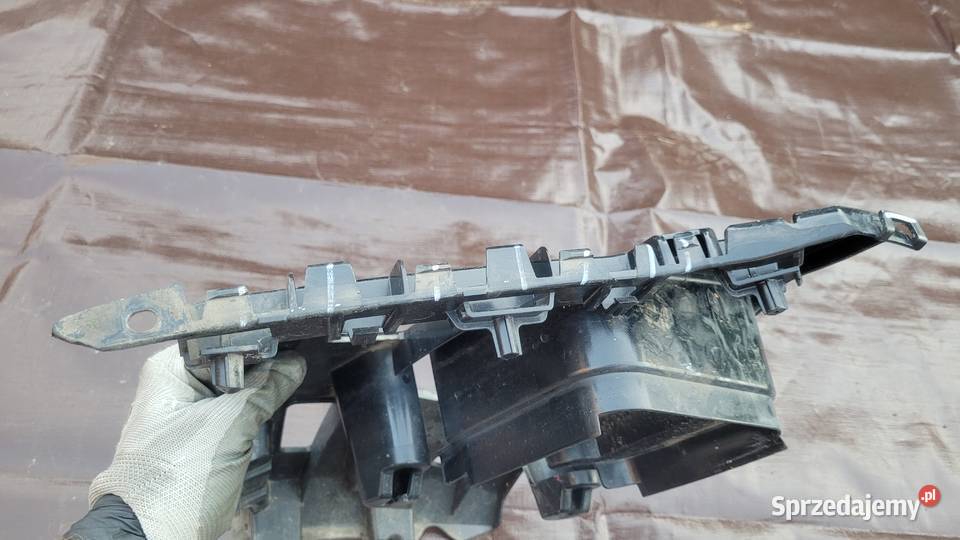 BMW 1 F20 F21 LIFT ŚLIZG ZDERZAK PRAWY TYŁ