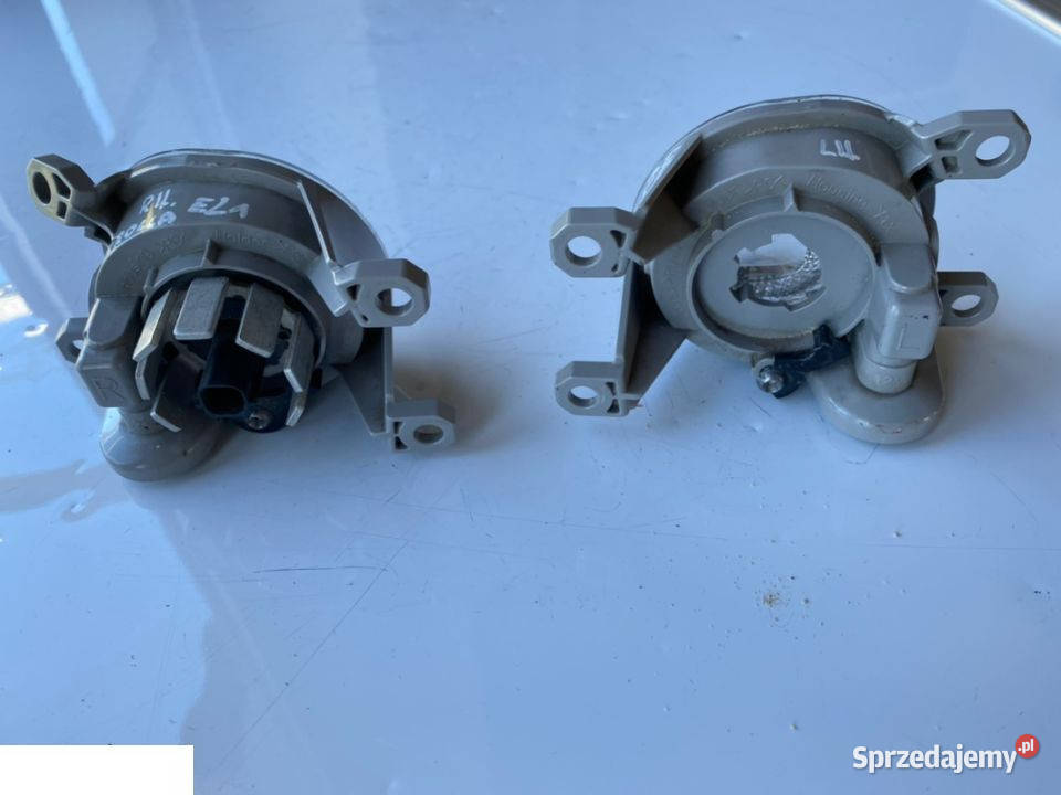 Toyota Corolla E21 halogen led