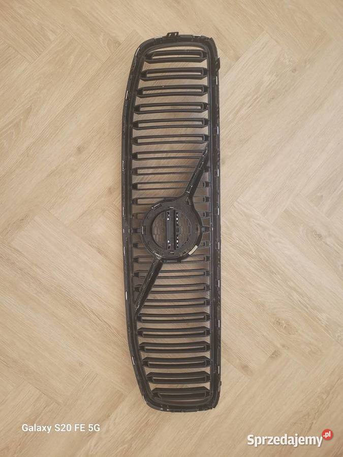 31383516 GRILL ATRAPA chłodnicy VOLVO S90 V90 Motoryzacja Łazy