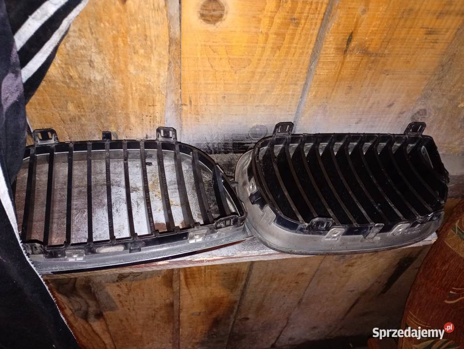 Atrapa Nerki BMW e87