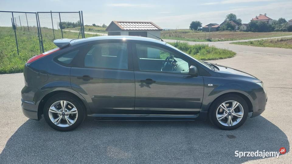 Ford Focus Mk2 18 Benzyna