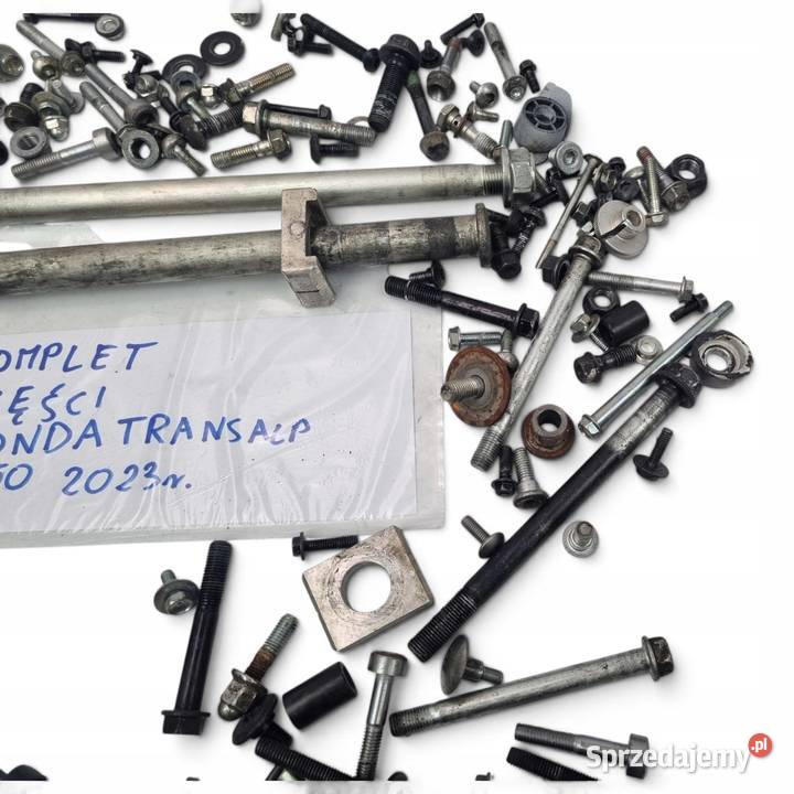 ŚRUBKA NAKRĘTKA SZPILKA Honda Transalp XL750 23