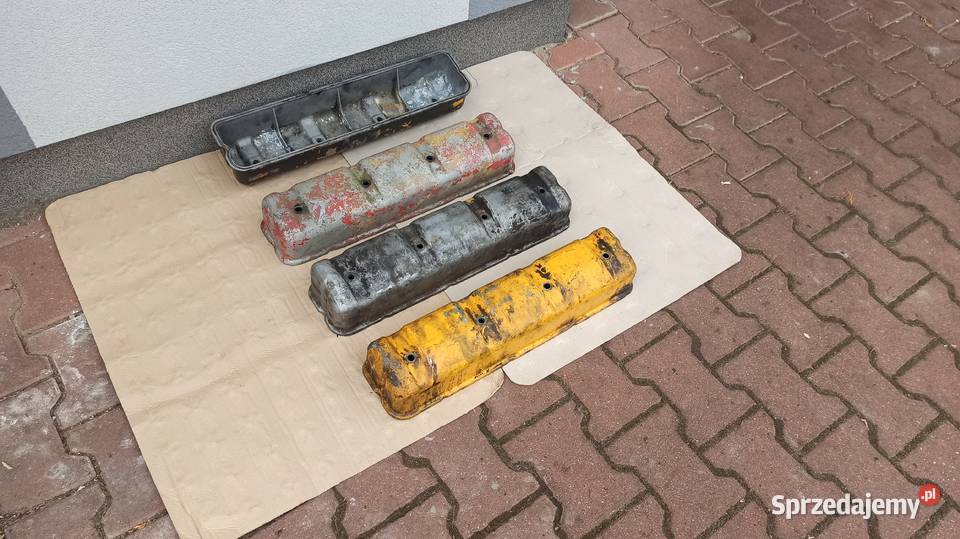 Pokrywa Zaworów Głowicy Klawiatury ZETOR 8011 Garwolin
