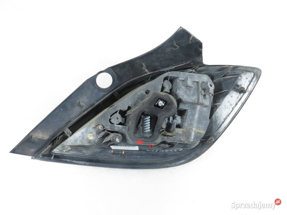 LAMPA LEWA TYLNA OPEL ASTRA III H 24451835