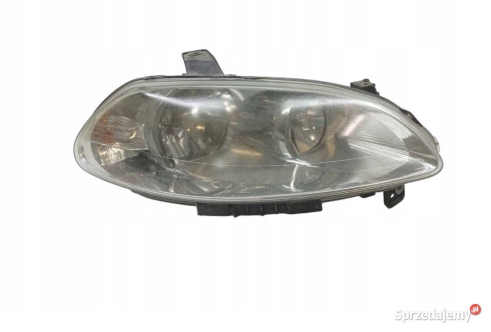 Lampa przednia prawa Fiat Croma Rok produkcji 2005 Lampy przednie śląskie Mysłowice