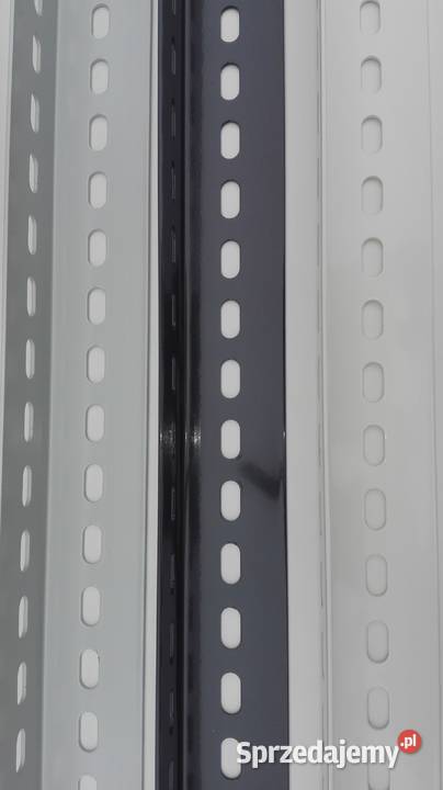 Kątownik perforowany 25x25x2mm RAL 1250 MB NETTO Kozienice