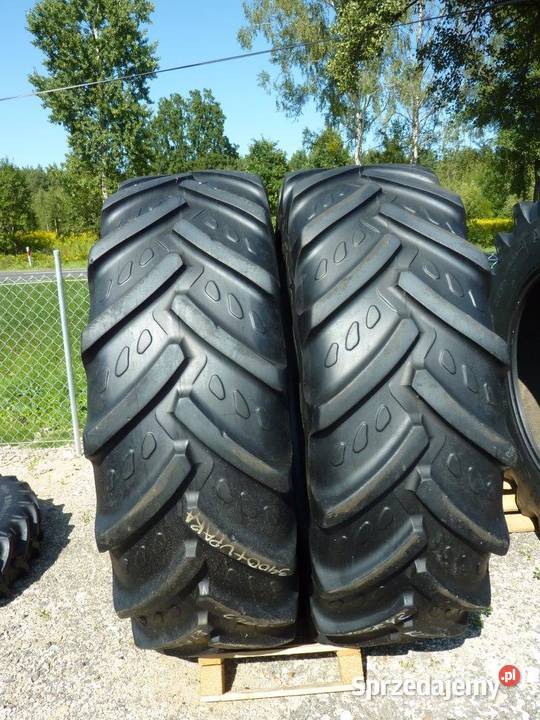 2x Opona używana rolnicza 52085R42 208R42 KLEBER Zaścianki sprzedam