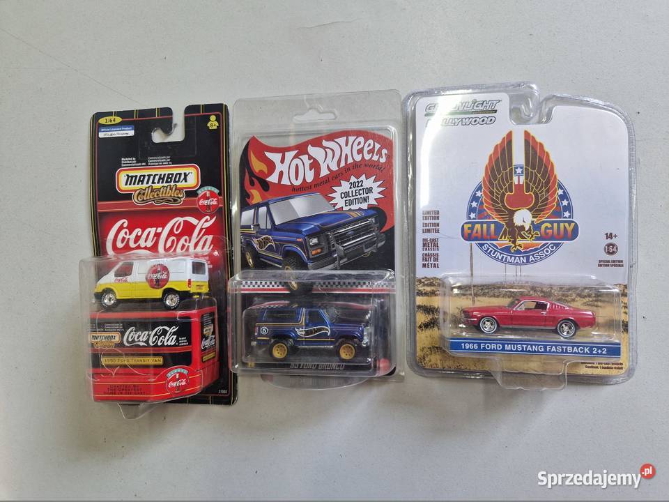Sprzedam resoraki matchbox hot wheels i inne sprzedam