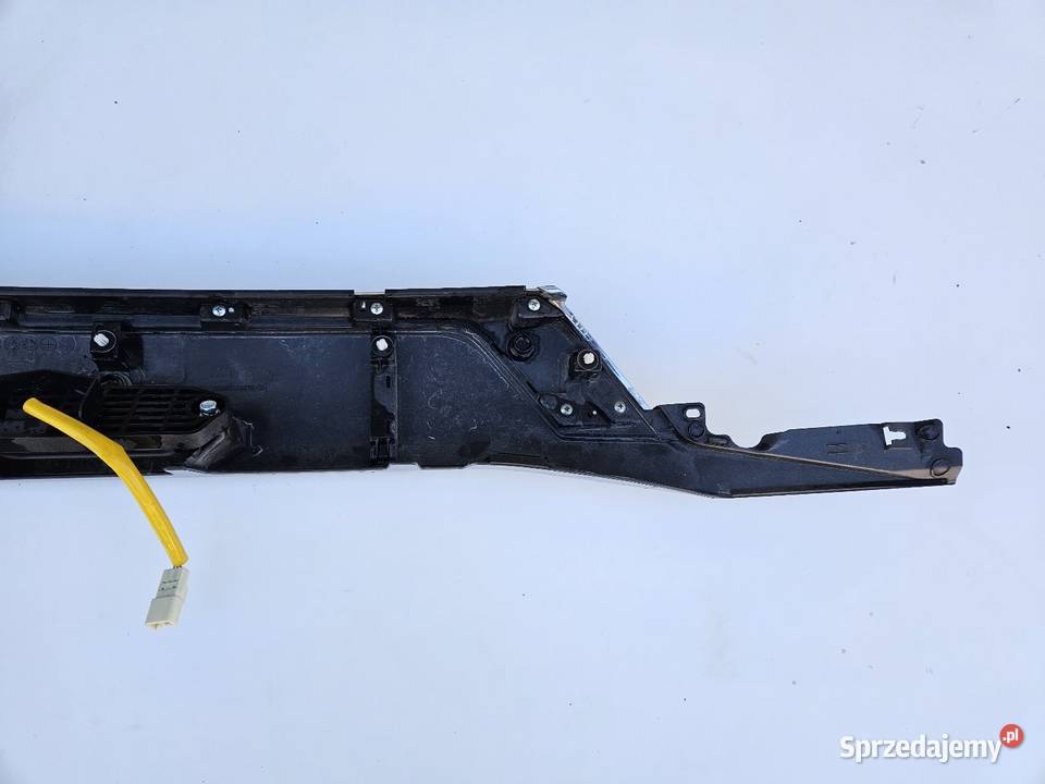 MITSUBISHI OUTLANDER 3 III LIFT BLENDA KLAPY