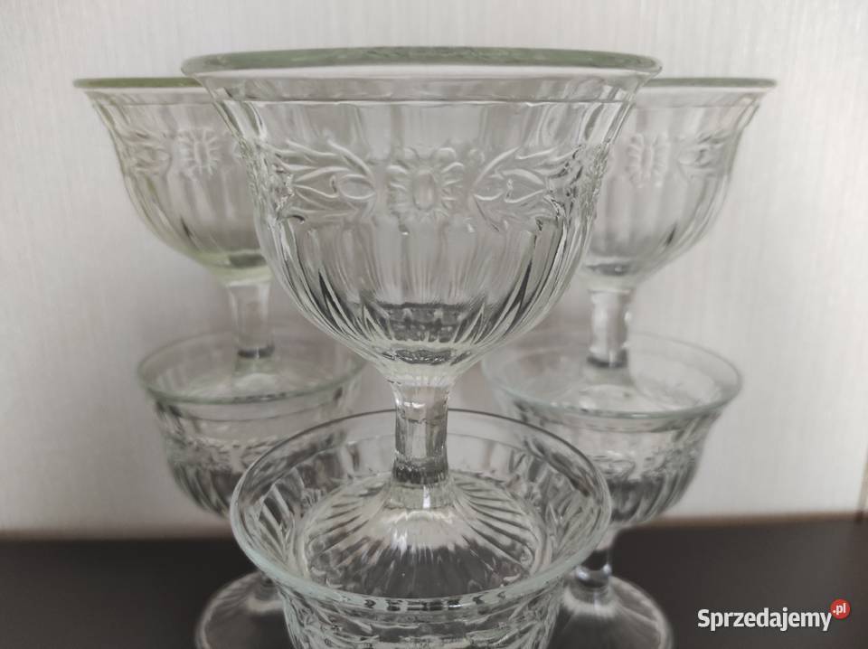 Kielichy puchary stare szkło Ząbkowice PRL Nowe Porcelana i szkło Białystok