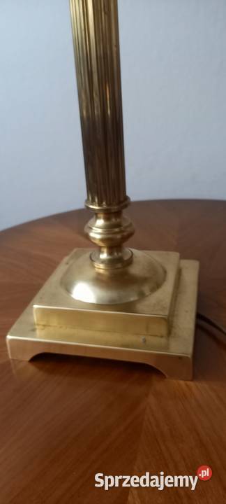 Romantyczna mosiężna lampa z abażurem łódzkie