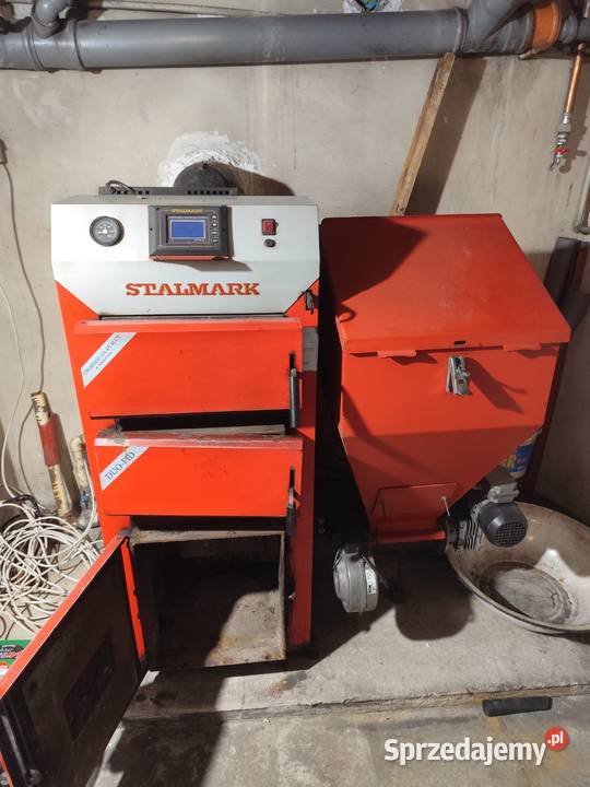 Sprzedam piec z podajnikiem 11 kW Kotły i Piece CO